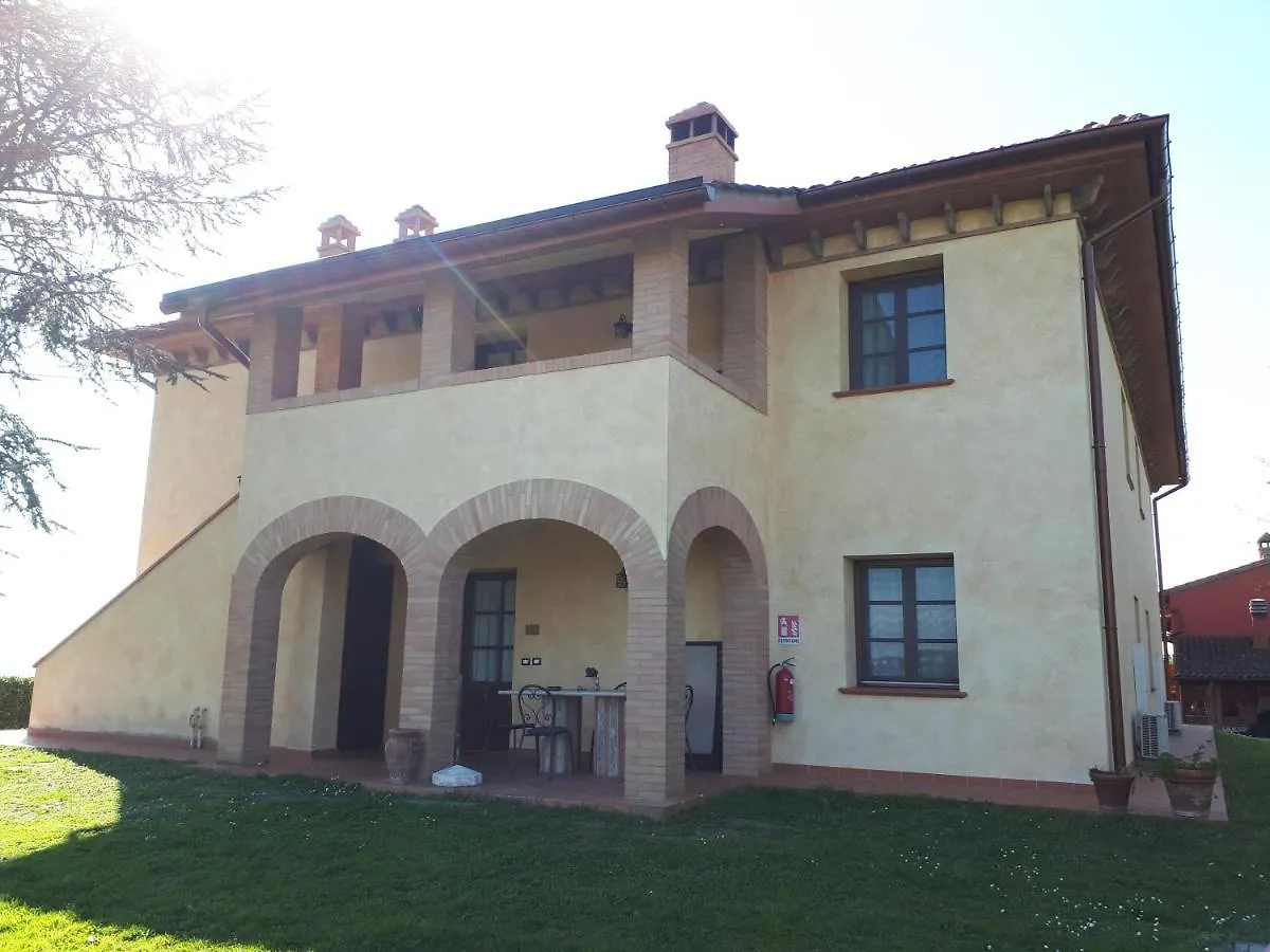 Villa Agriturismo Montemari Palaia Bauernhof