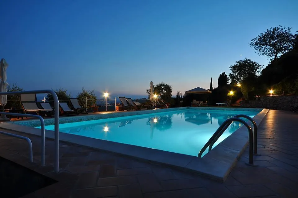Agriturismo Montemari Villa Palaia Farmház
